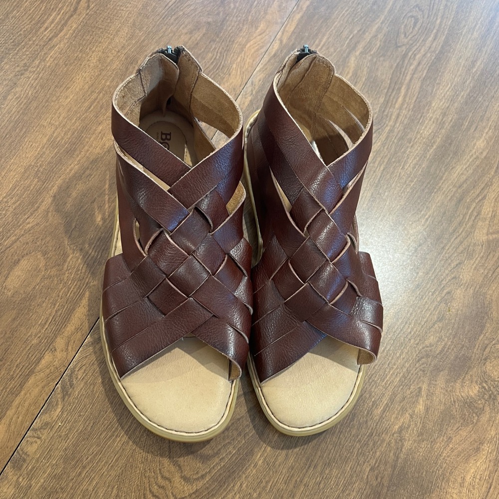 Born Women Brown Leather Woven Gladiator Sandals Rear Zip BR0032992 11M